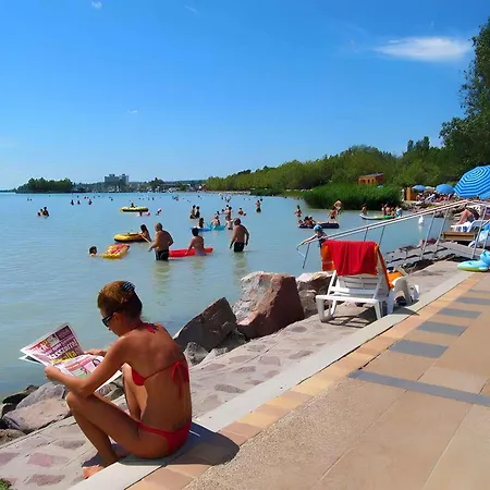 In 18766 * Balatonfüred